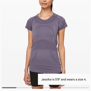 Lululemon swiftly tech short sleeve crew